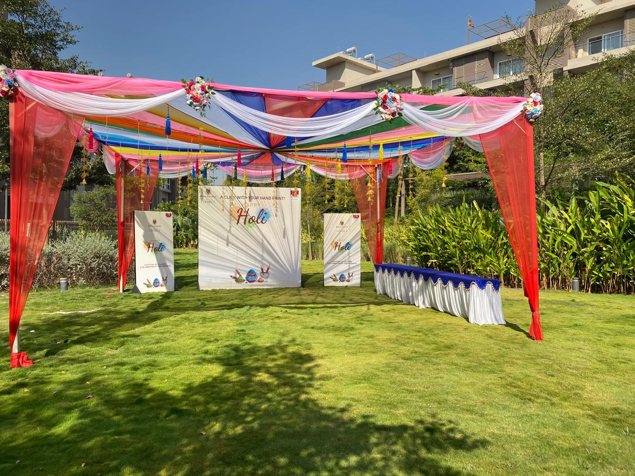 Exterior Decor photo slot