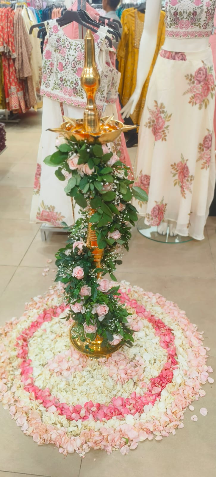Lamp Decor photo slot