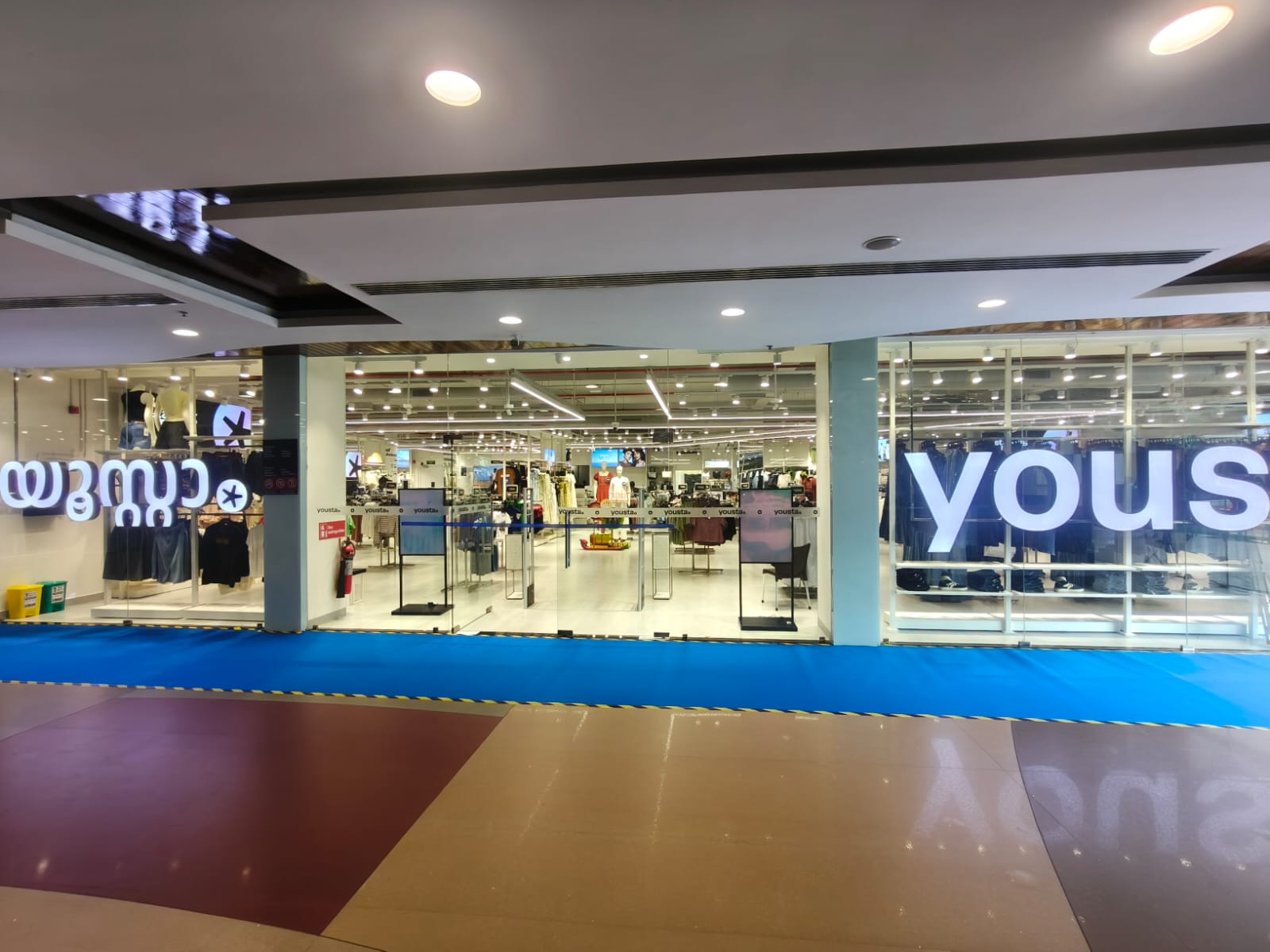 Store Opening photo slot